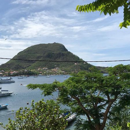 Case A Lili, Joli Haut De Villa Face A La Mer Dans Le Bourg. Terre-De-Haut Buitenkant foto